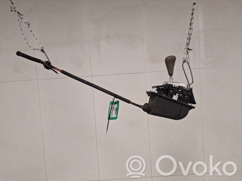 Selector de cambios   4B0713041S