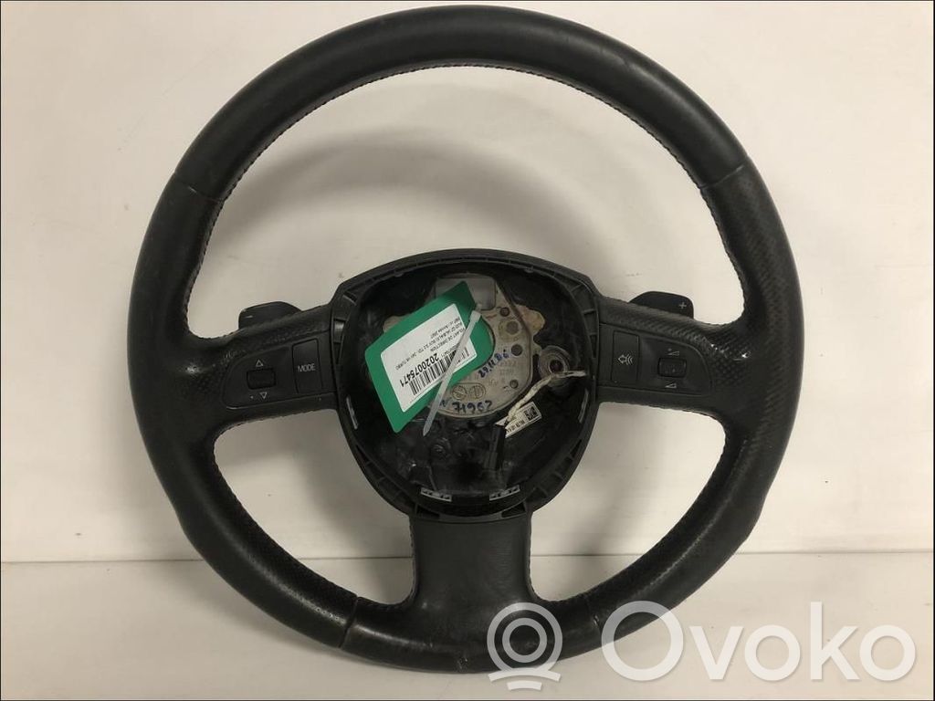 Audi Q7 4L Ohjauspyörä 