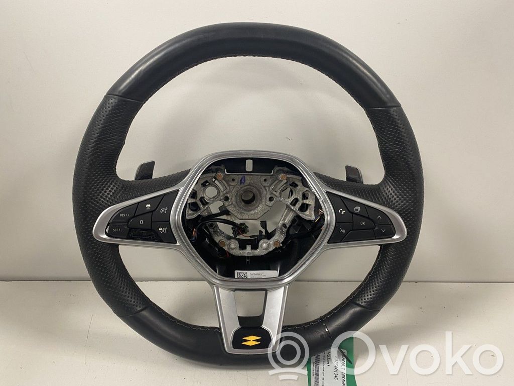 Renault Arkana Stūre 