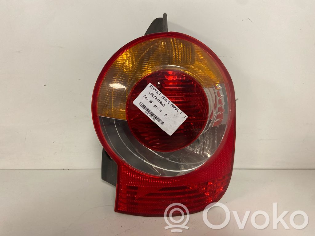 Rear/tail lights   8200538785