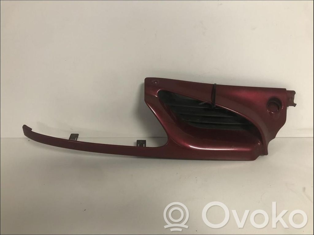 Renault Scenic I Front bumper upper radiator grill 