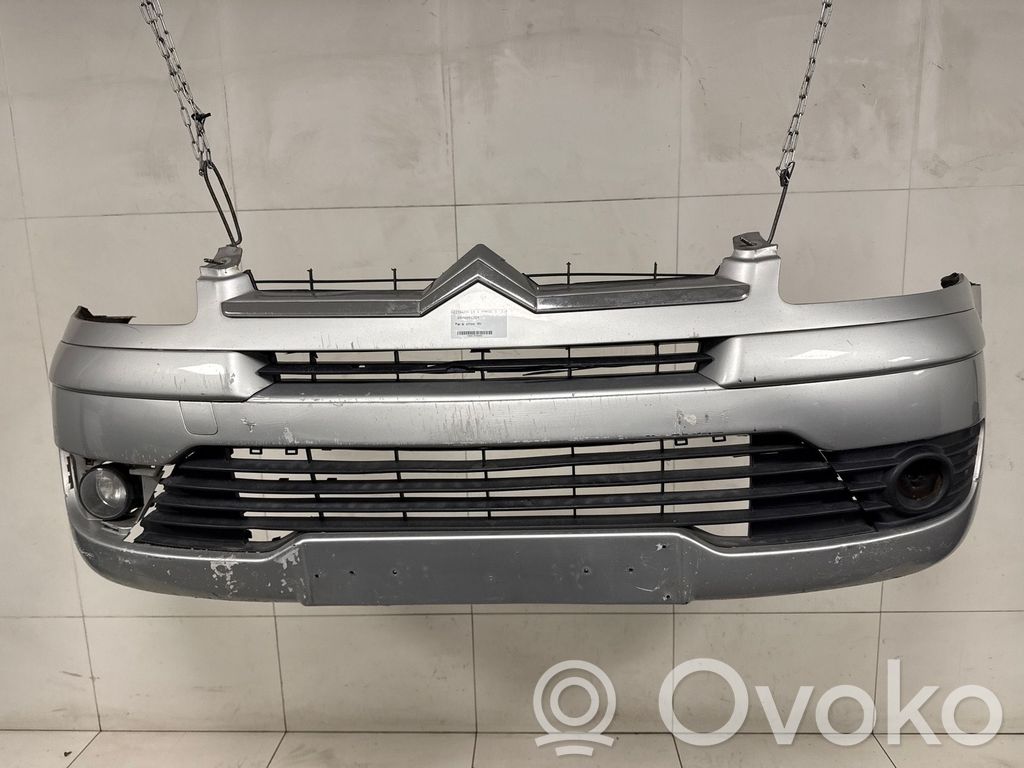 Citroen C4 I Parachoques delantero 