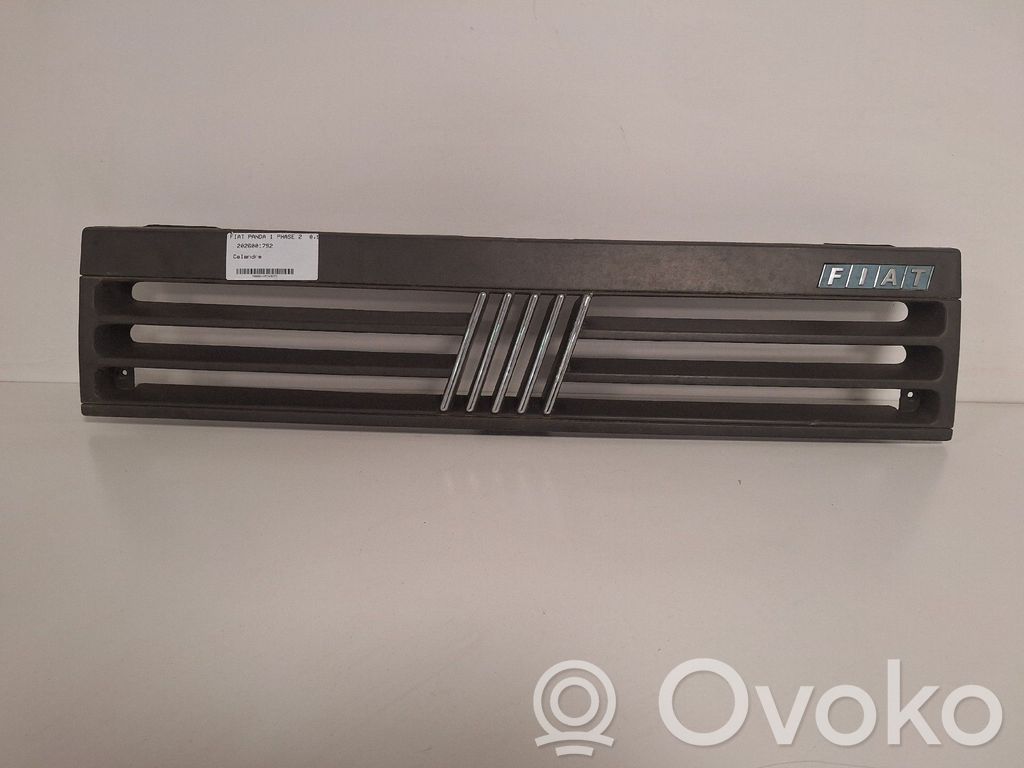 Fiat Panda 141 Etusäleikkö 