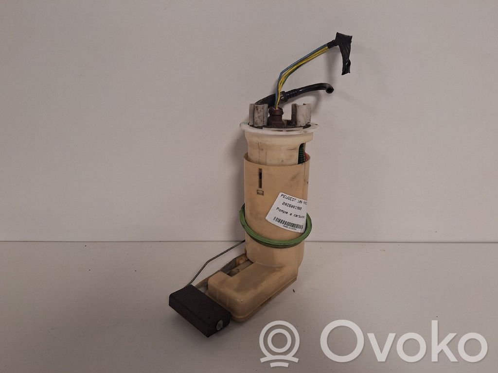 Peugeot 106 Bomba interna de combustible 