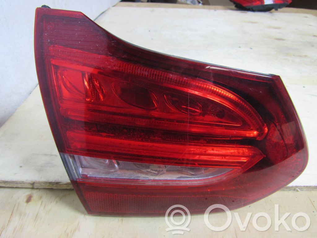 Mercedes-Benz C W205 Lampa tylna 