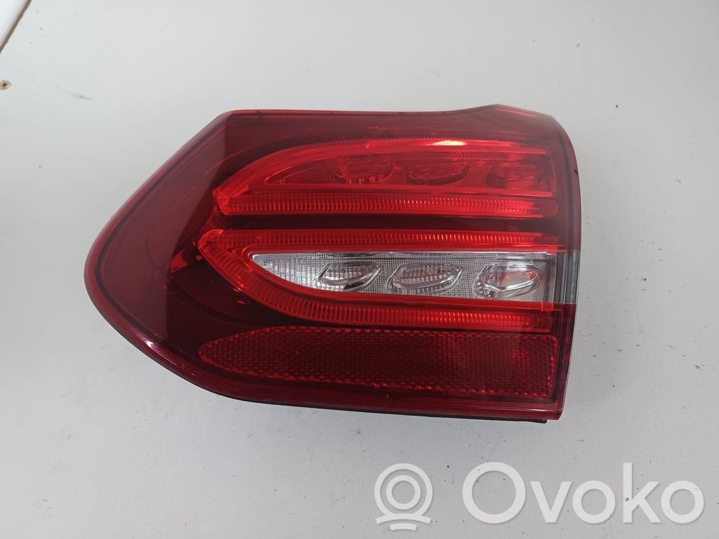 Mercedes-Benz C W205 Lampy tylnej klapy bagażnika 