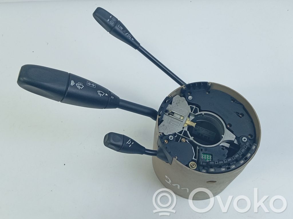 Mercedes-Benz E W211 Rivestimento del piantone del volante 