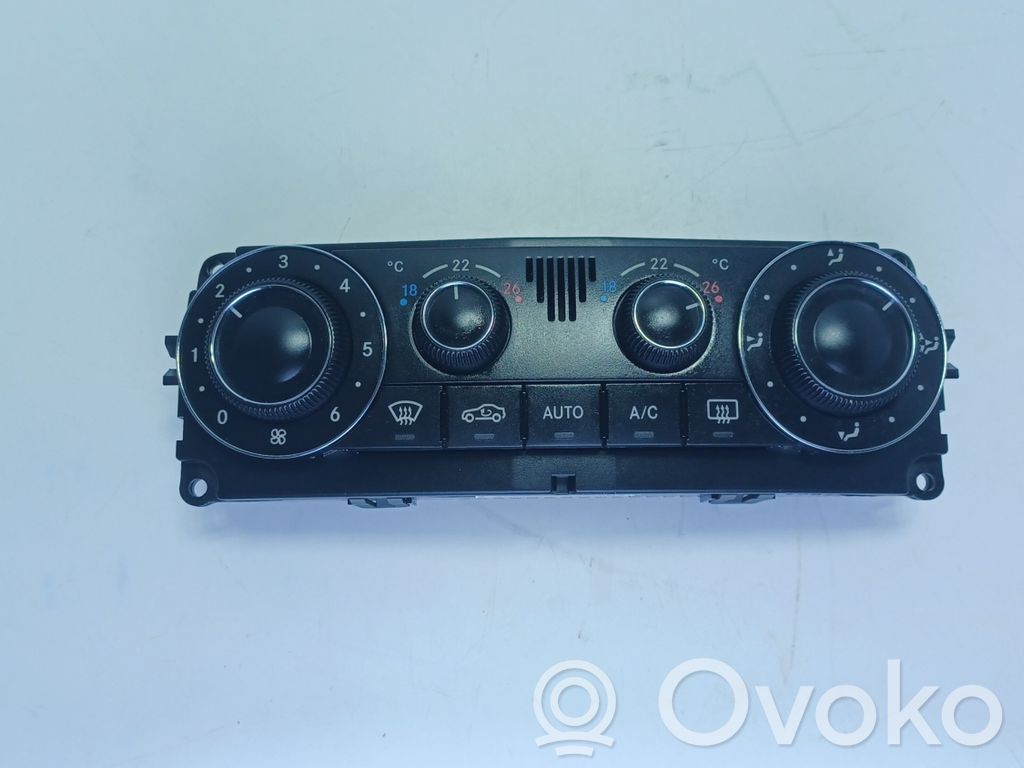 Mercedes-Benz C W203 Panel klimatyzacji 