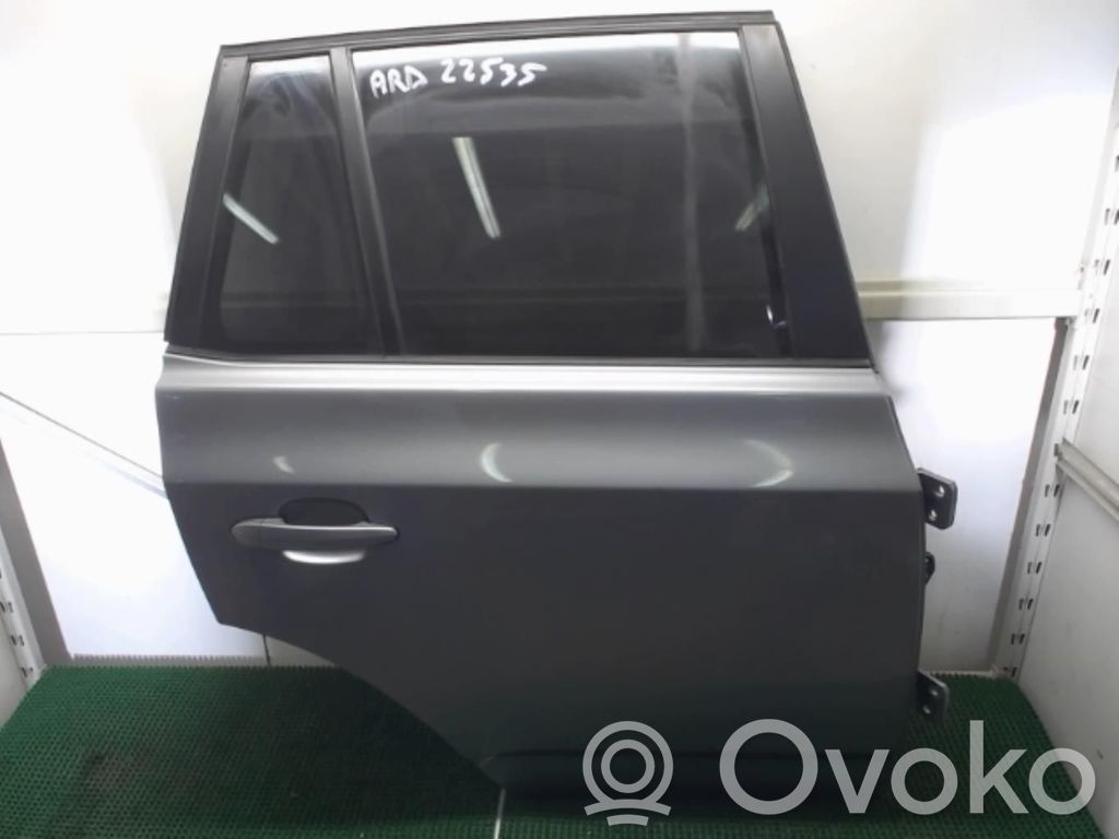 Aizmugurējās durvis   41003449338