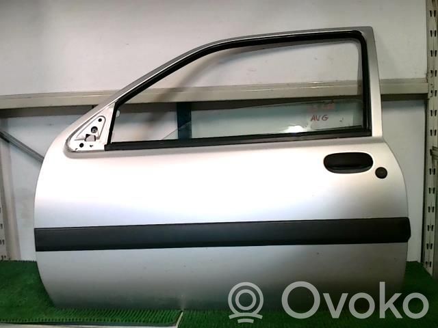 Ford Fiesta Puerta delantera 