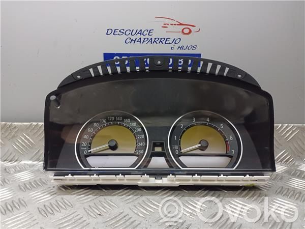 BMW 7 E32 Speedometer (instrument cluster) 