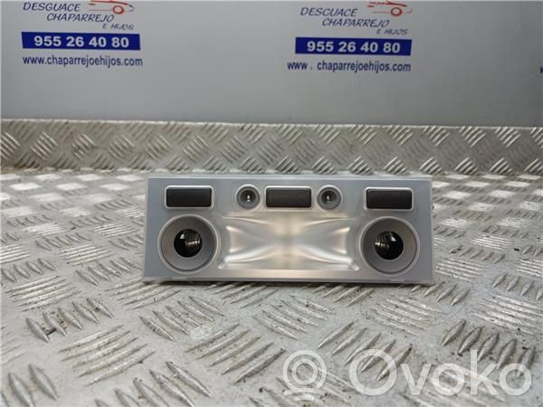 Luz del asiento delantero   63318379699