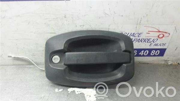 Manecilla externa puerta trasera