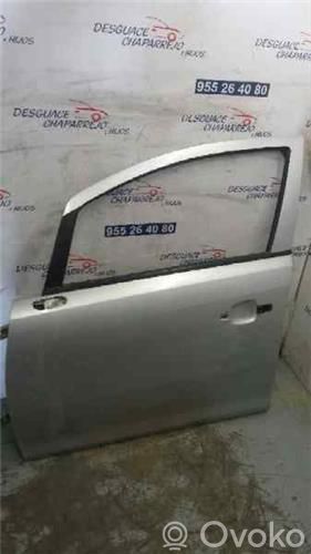 Puerta delantera