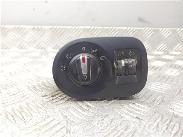Seat Altea Interruptor de luz 