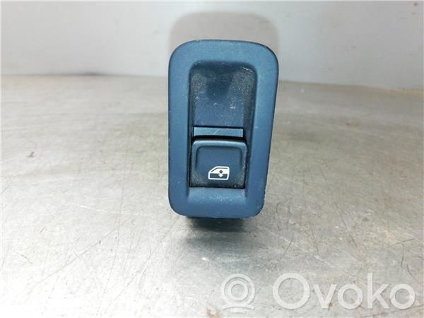 Comutator comandă geamuri electrice   5G0959855M