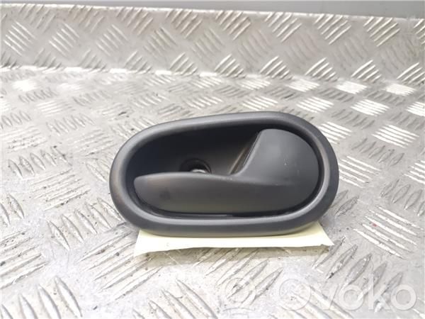 Manecilla interna puerta trasera   826721919R