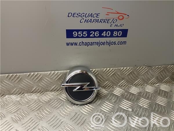 Opel Corsa E Manecilla externa de puerta de carga 