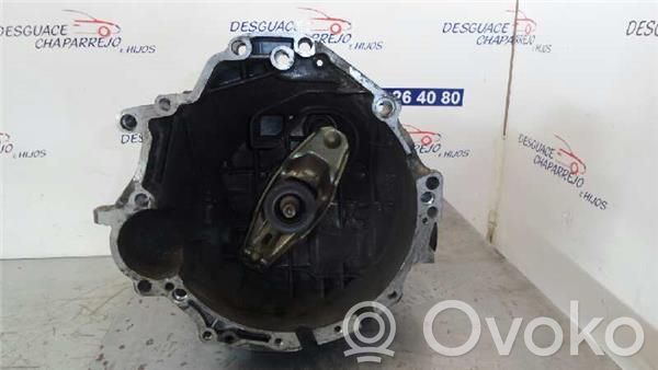 Volkswagen PASSAT B3 Scatola del cambio manuale a 5 velocità 