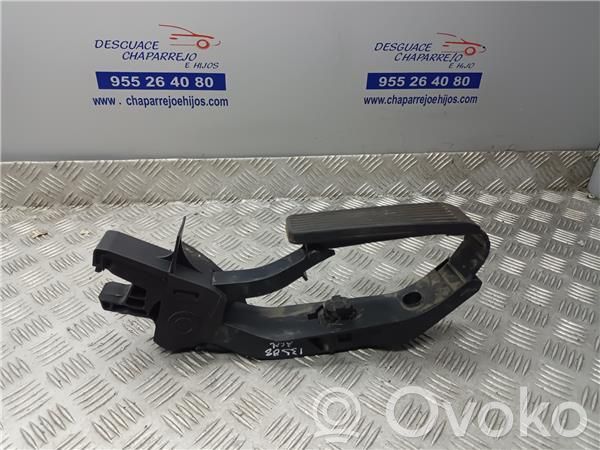 Mercedes-Benz C W203 Gaspedal
