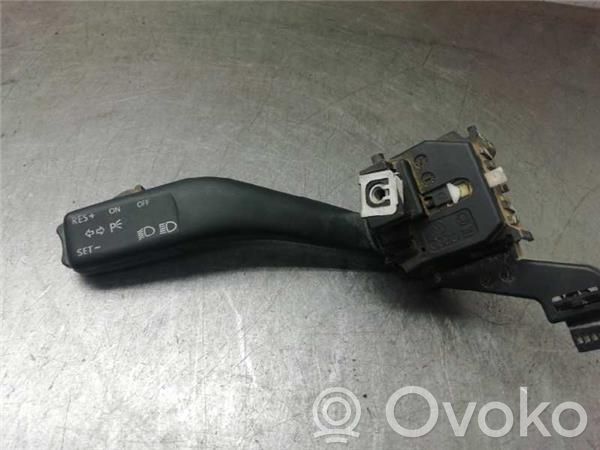 Interruptor de control multifunción   1KO953513A