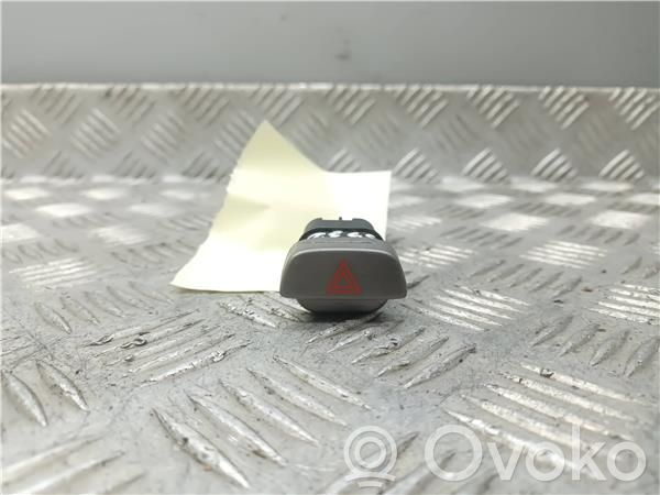 Ford Focus Interruttore luci di emergenza