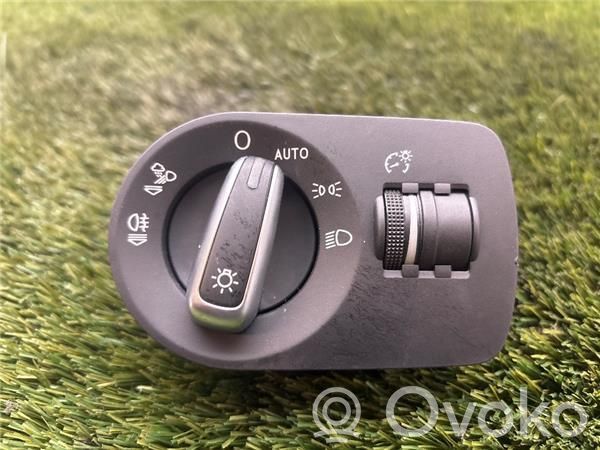 Audi Q3 8U Interruttore luci 