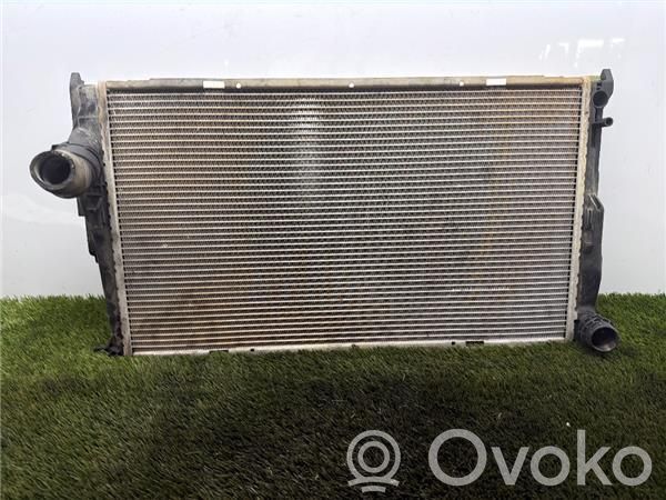 BMW X1 E84 Coolant radiator 