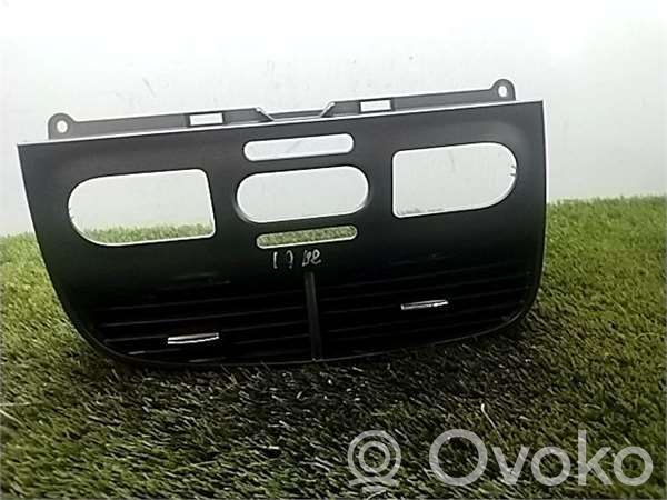 Seat Altea XL Rejilla de ventilación central del panel 