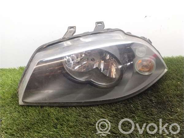 Lampa przednia   4451115L,4451114L