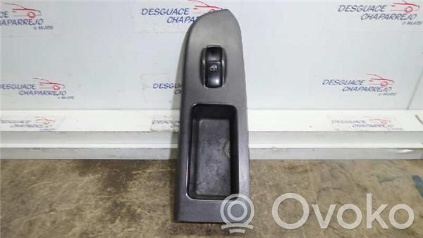 Hyundai Trajet Interrupteur commade lève-vitre 
