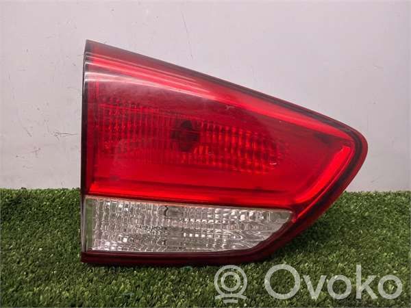 KIA Carens III Lámpara de faros/luces traseros