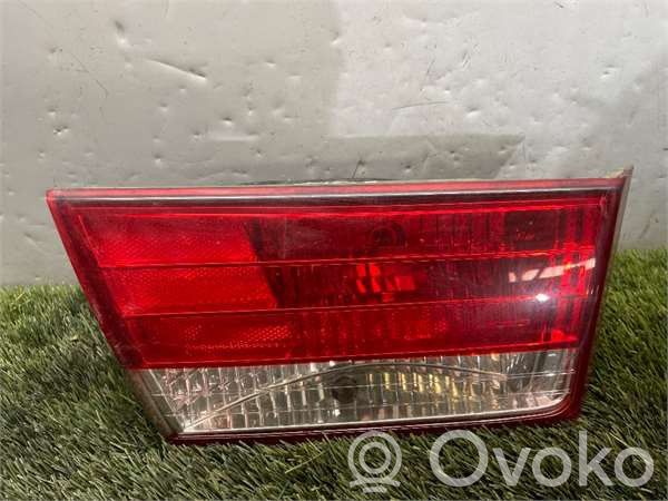 Hyundai Sonata Feux arrière sur hayon