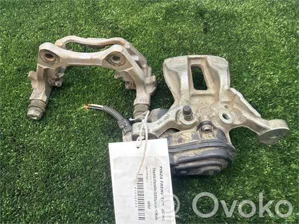 Toyota Corolla E20 Tylny zacisk hamulcowy 