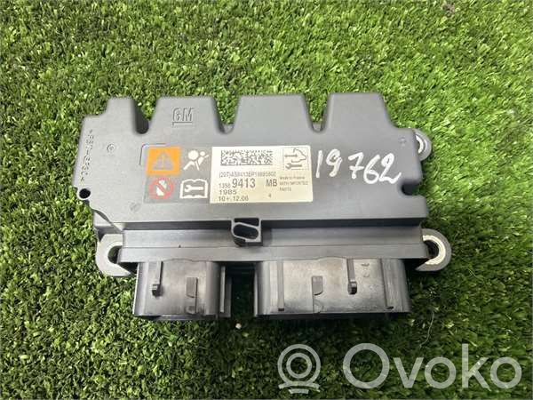 Opel Astra J Centralina/modulo airbag