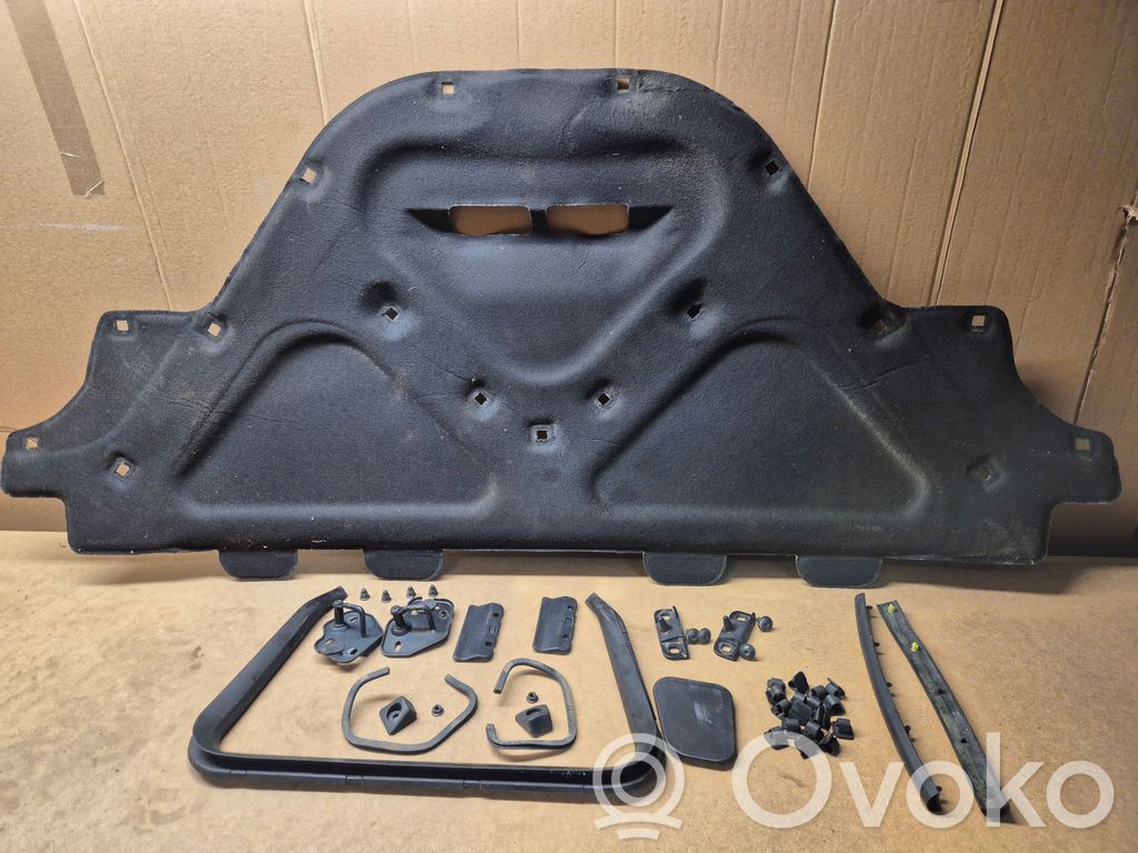 Porsche Macan (95B) Engine bonnet/hood sound/heat insulation 