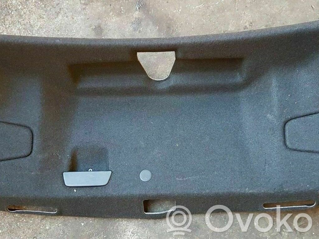 Audi A3 S3 8V Moldura de la puerta trasera 