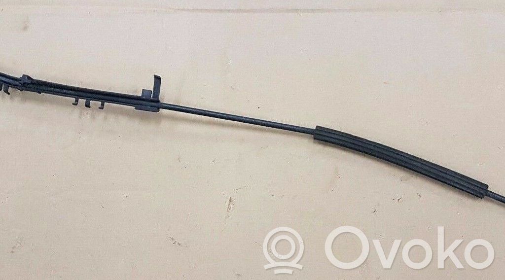 Volkswagen PASSAT B7 Linka zamka pokrywy przedniej / maski silnika 