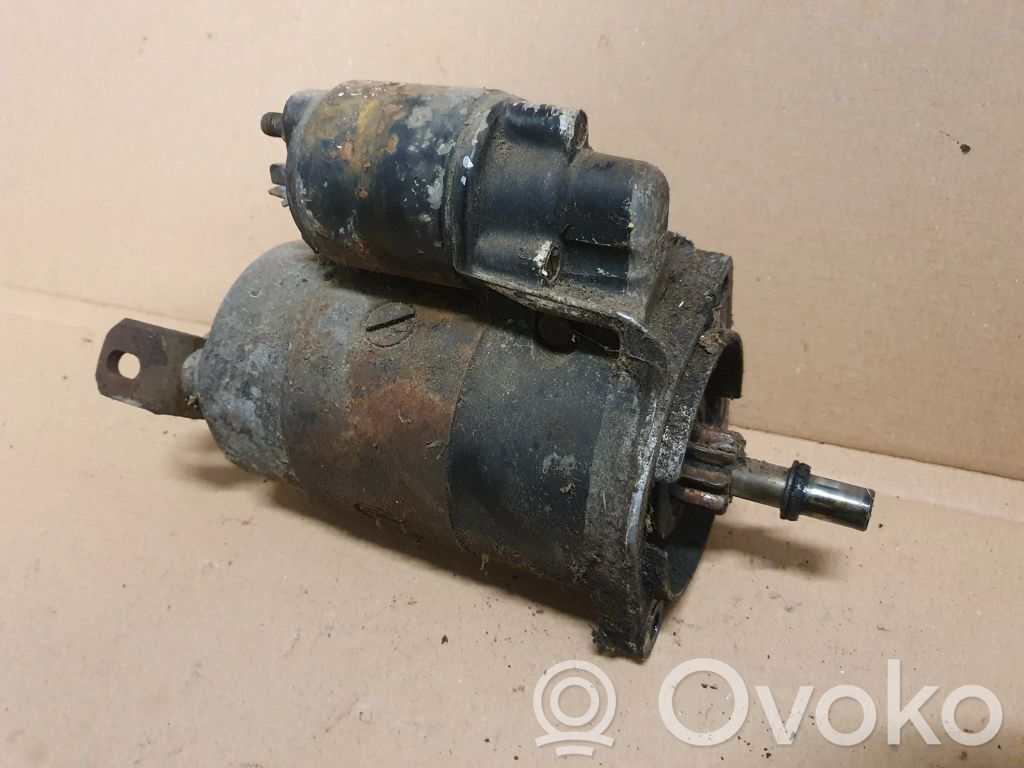 Motor de arranque   049911023D