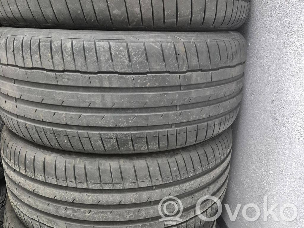 Audi Q3 8U Anvelopă vară R19 
