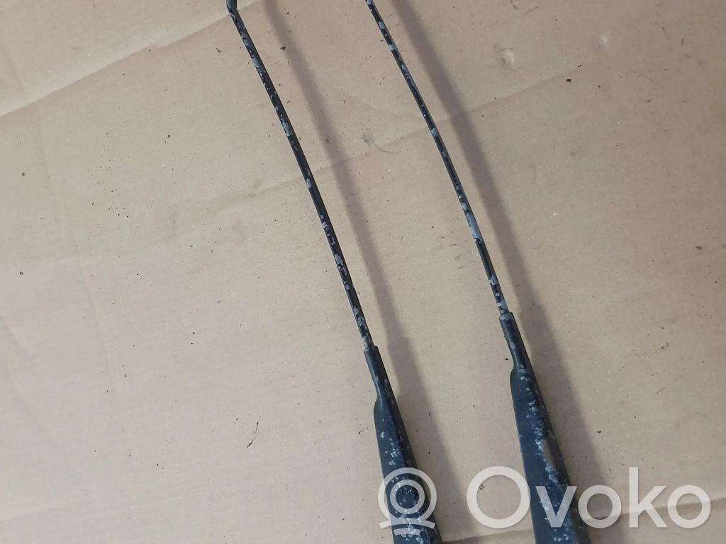 Volkswagen Golf II Ramię wycieraczki szyby przedniej / czołowej 