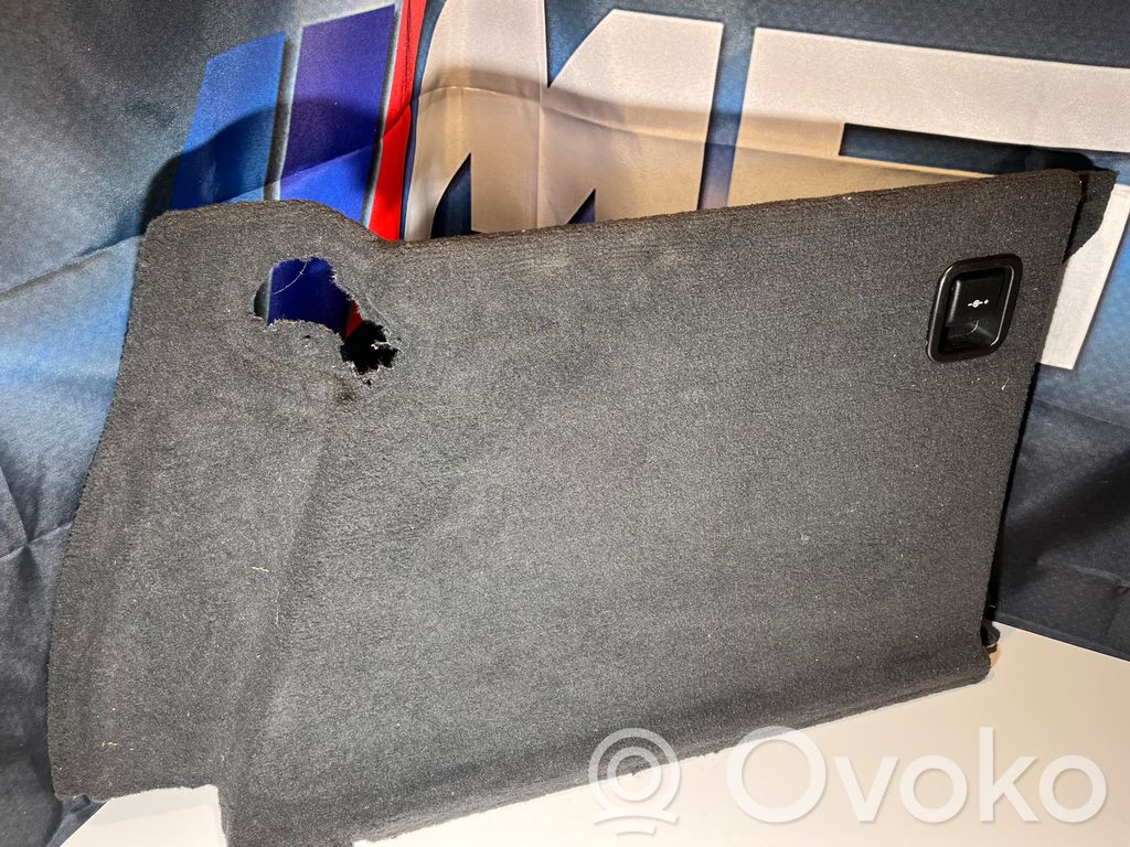 BMW X6 F16 Garniture panneau latérale du siège arrière 