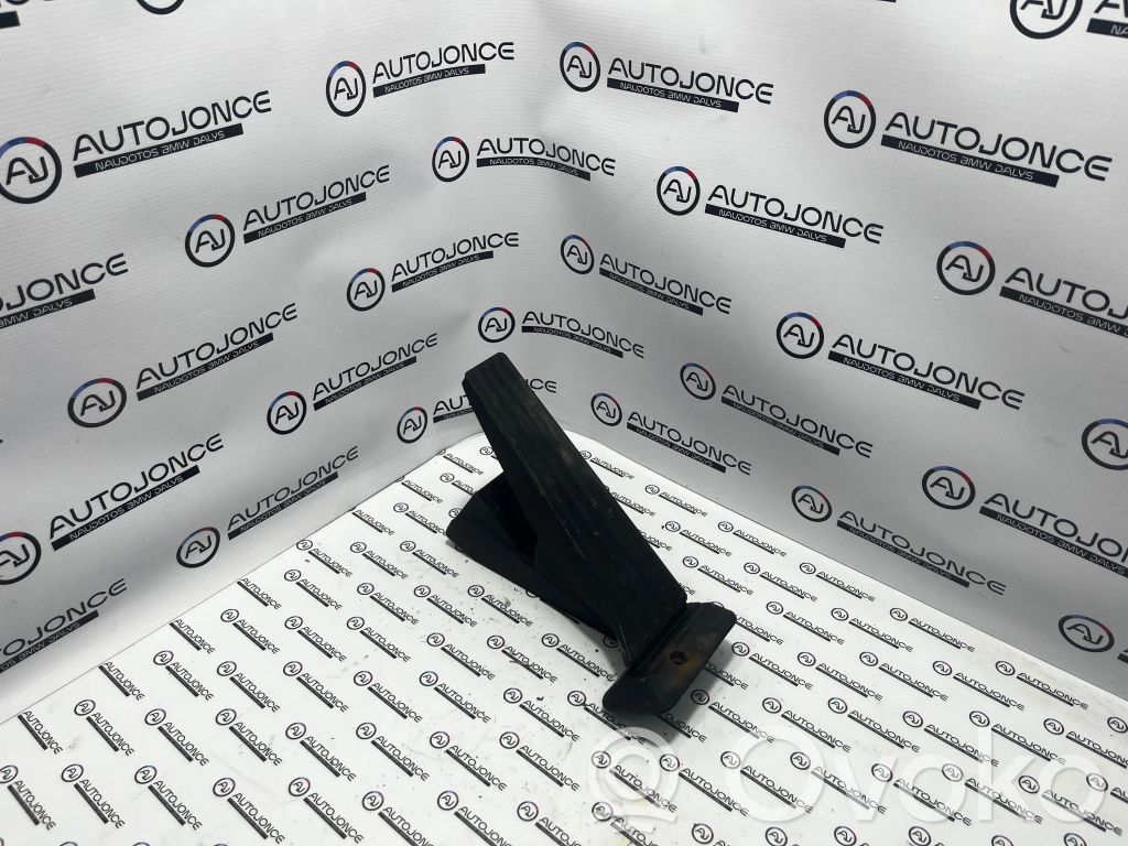 BMW 3 E90 E91 Accelerator throttle pedal 