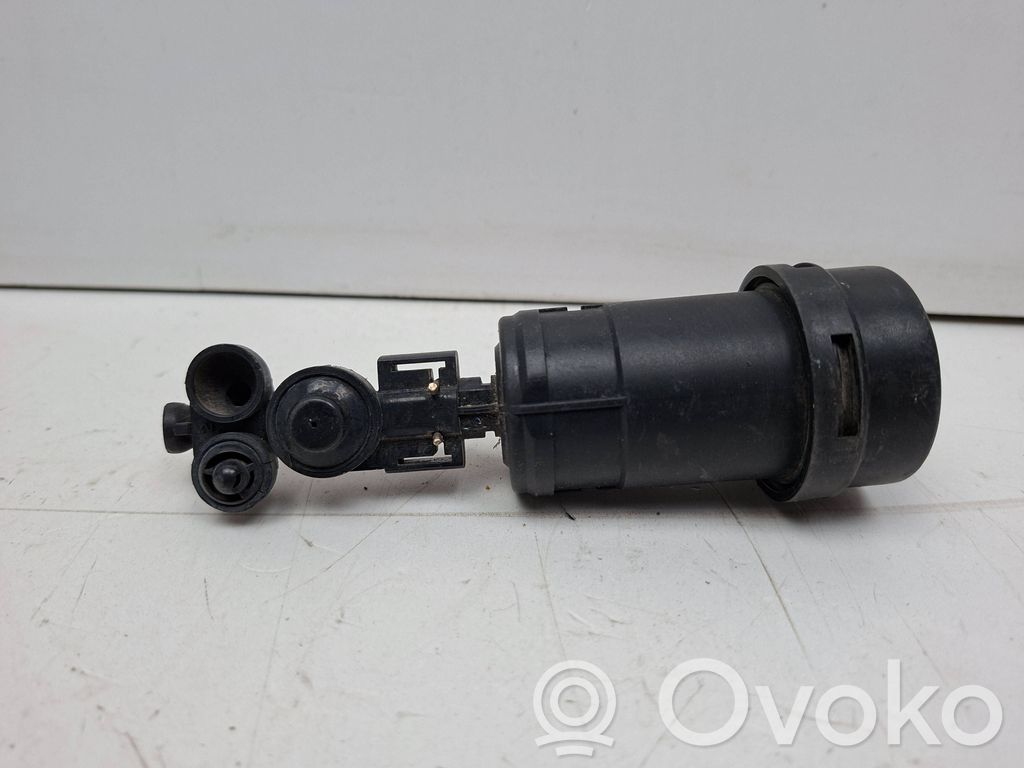 Headlight washer spray nozzle   30132