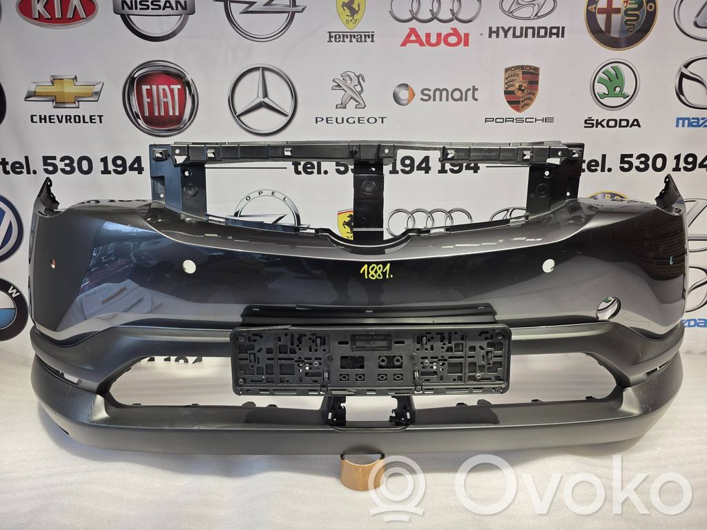 Front bumper   DN4E50031