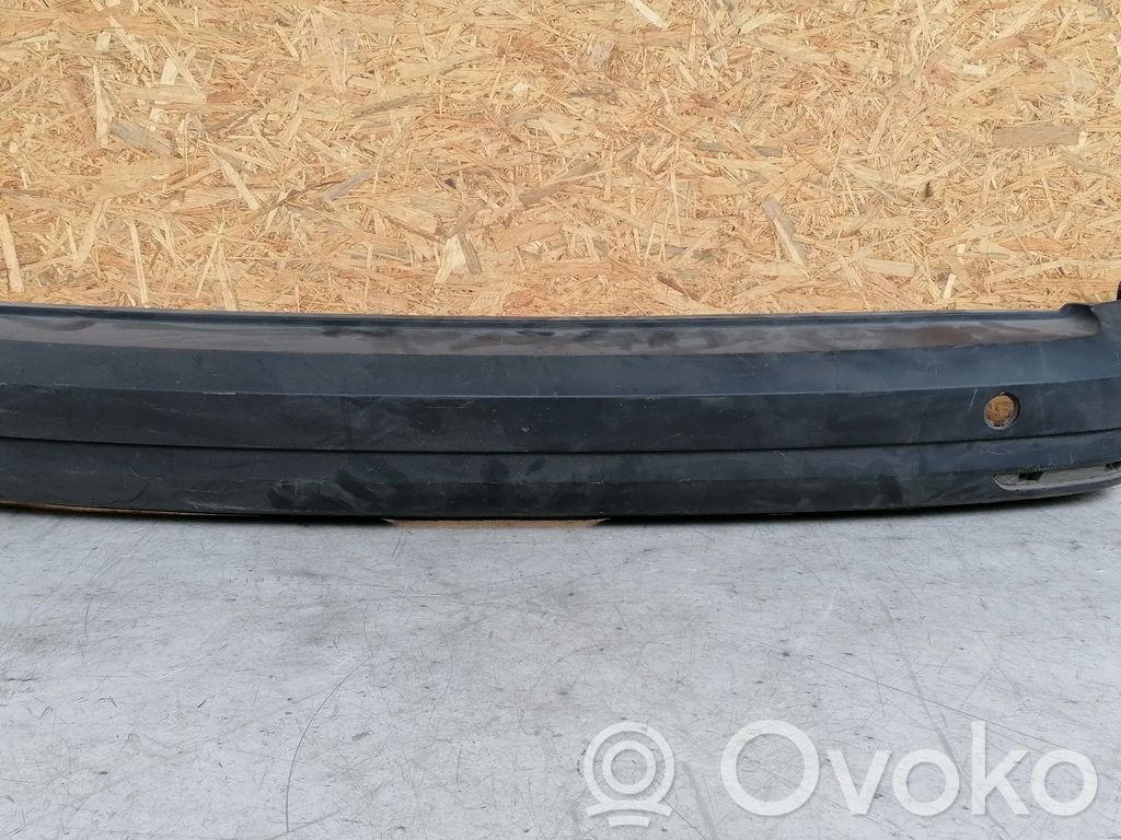 Volkswagen Caddy Moldura inferior del parachoques trasero 