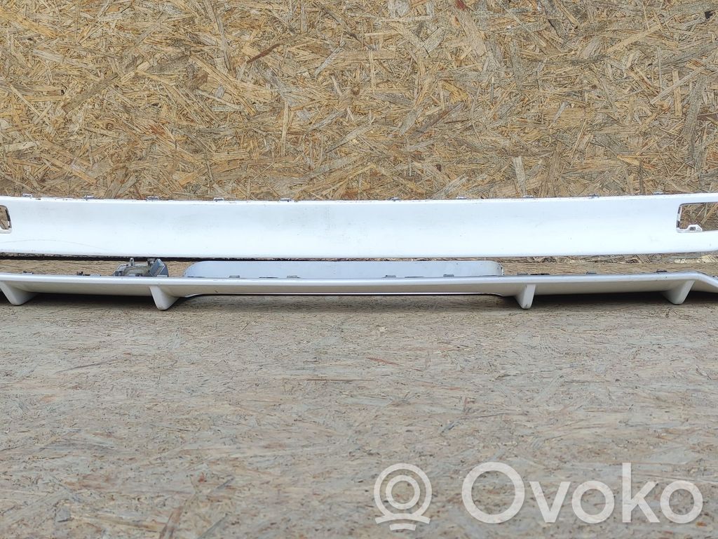 Audi Q5 SQ5 FY Moldura inferior del parachoques trasero 