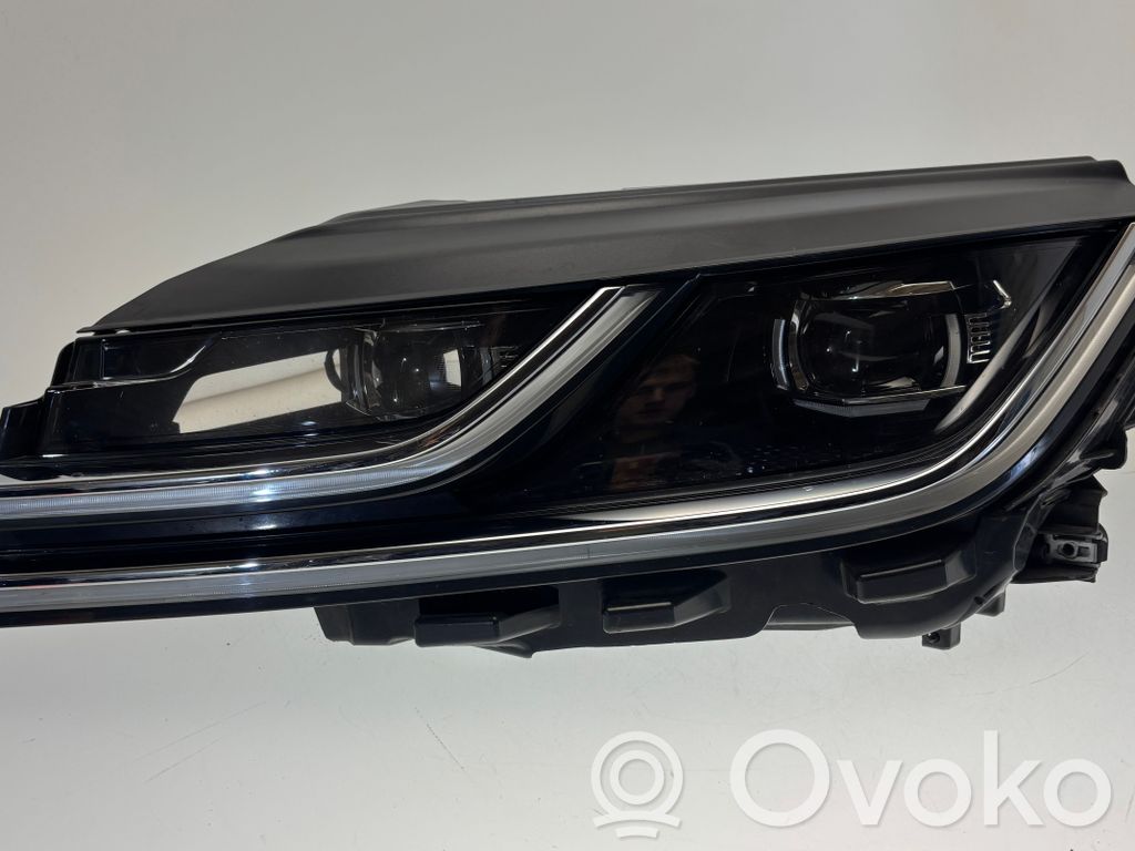 Volkswagen Arteon Lampa przednia 