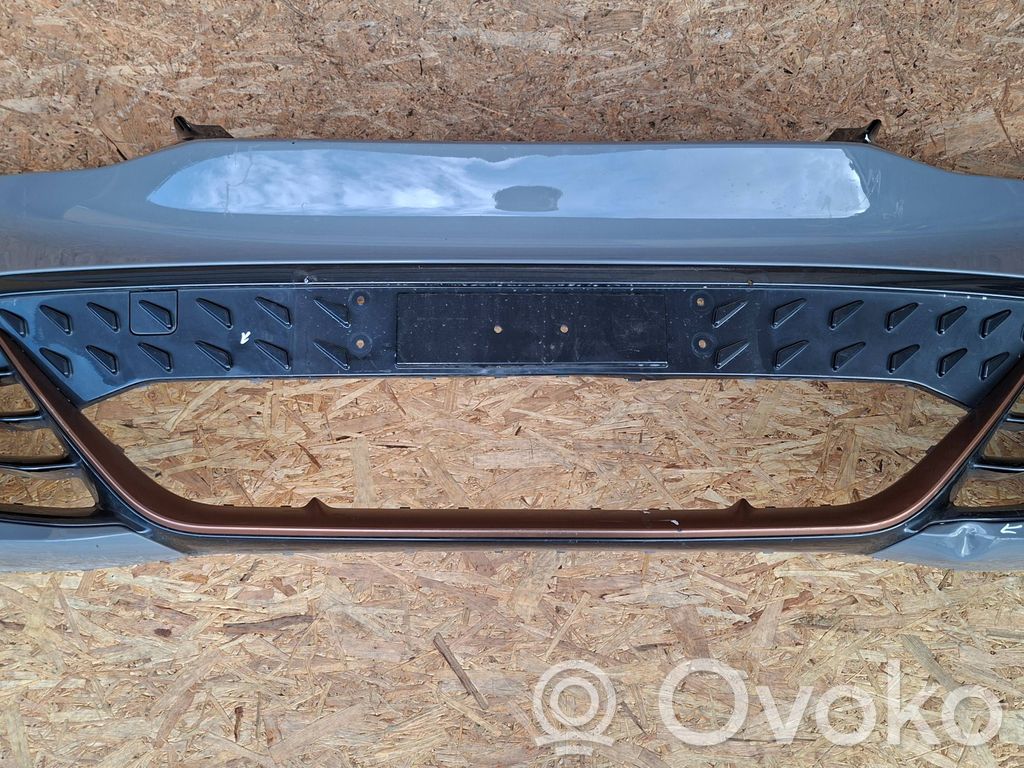 Front bumper   10E807221D,K668700