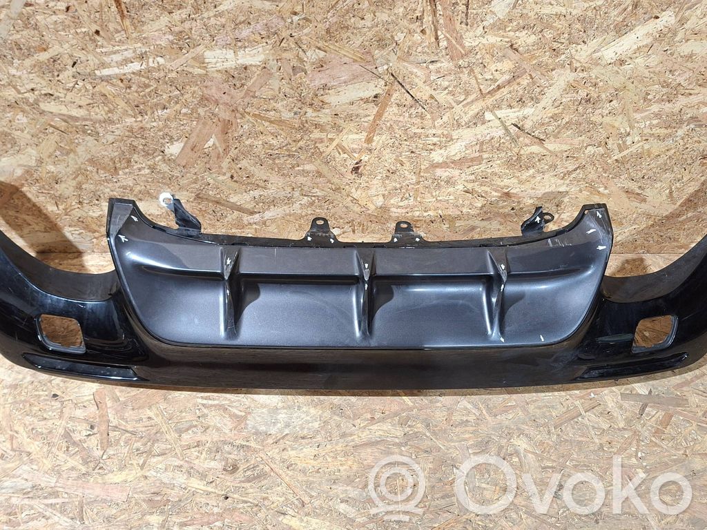 Lexus RC Moldura inferior del parachoques trasero 